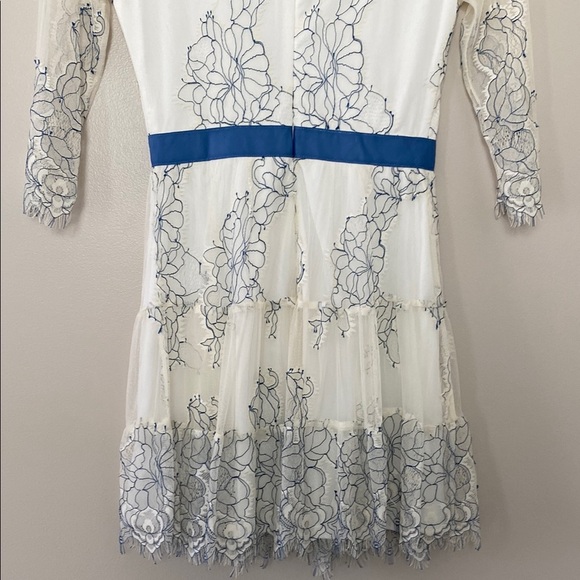 Lulus Elite Chic Cream Floral Lace Mini Skater Dress Size XS - Picture 10 of 16